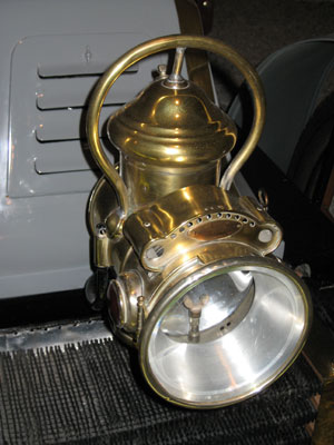 Phare Ducellier de la voiture Berliet de 1900 (JPG)