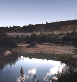 Ancienne carrire de Vaucouleurs en 1999 (JPG)