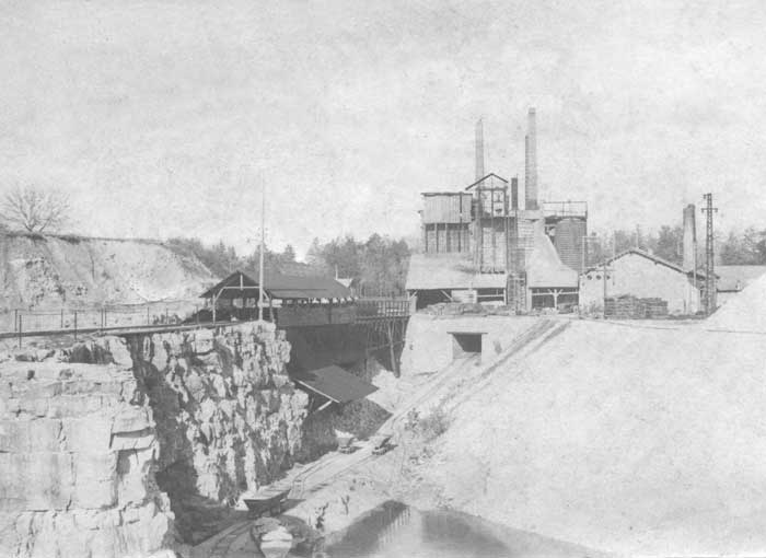 Autre vue d'ensemble des fours  chaux (JPG)